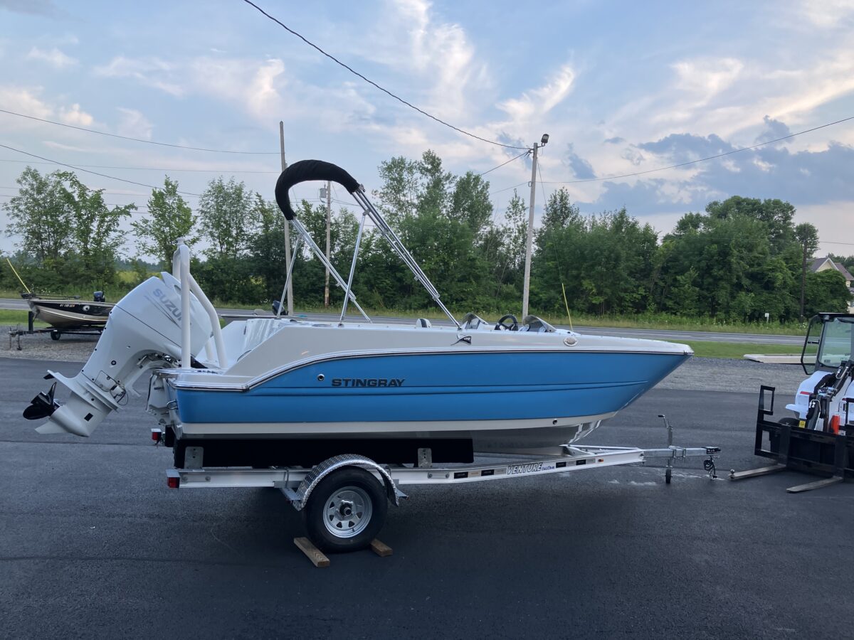 2024 STINGRAY 172SC WITH 90HP SUZUKI